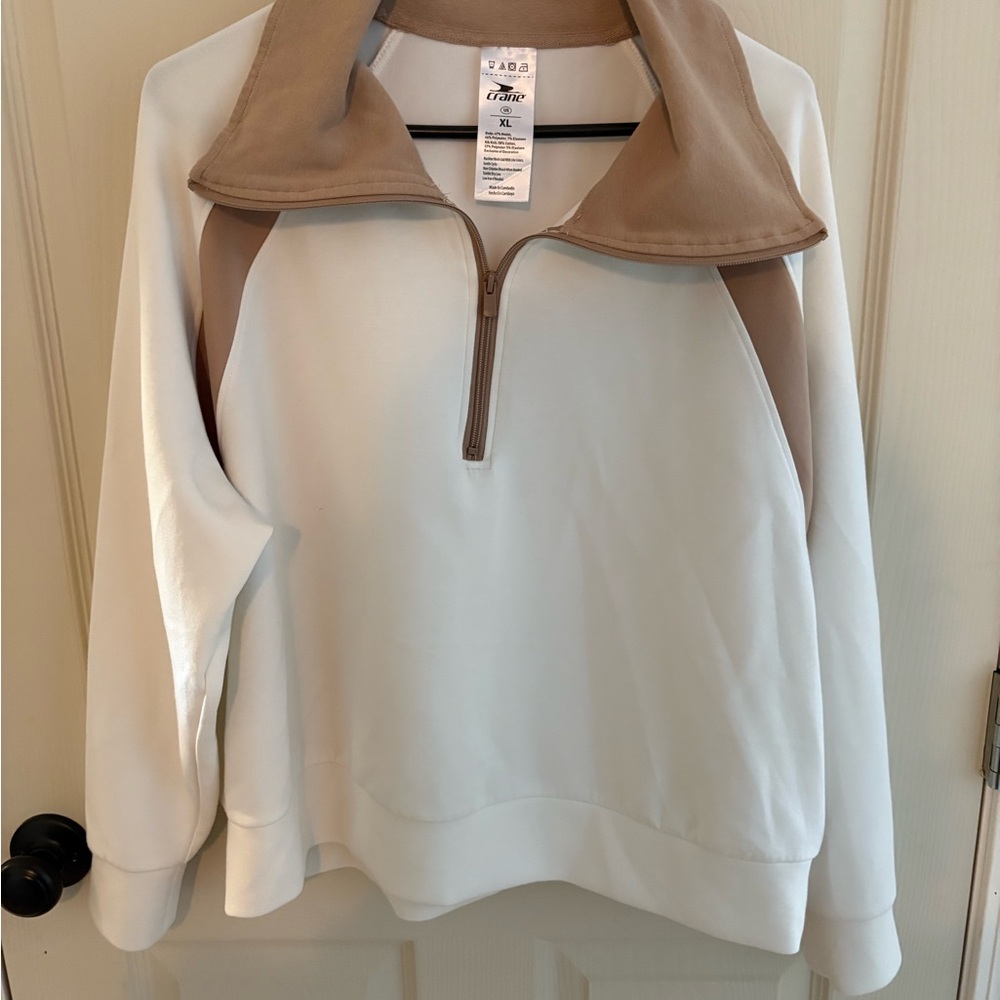 Chic White and Tan Quarter-Zip Sweatshirt